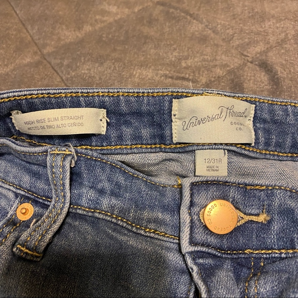 👖Universal Thread Slim Straight High Rise Jeans - Picture 4 of 9